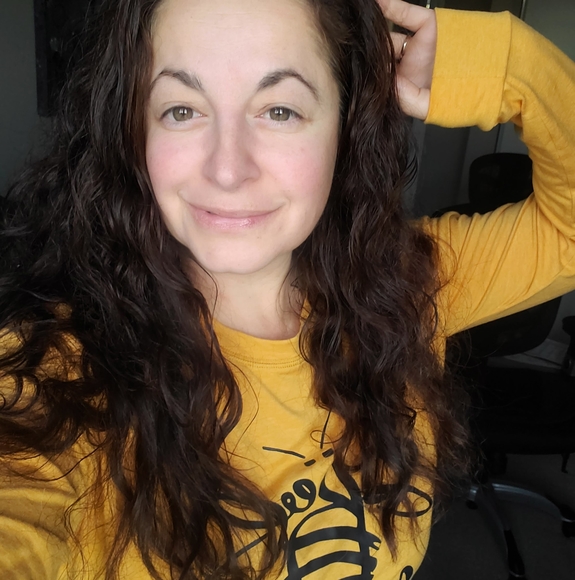 Meet your Posher, Sue - Picture 1 of 1